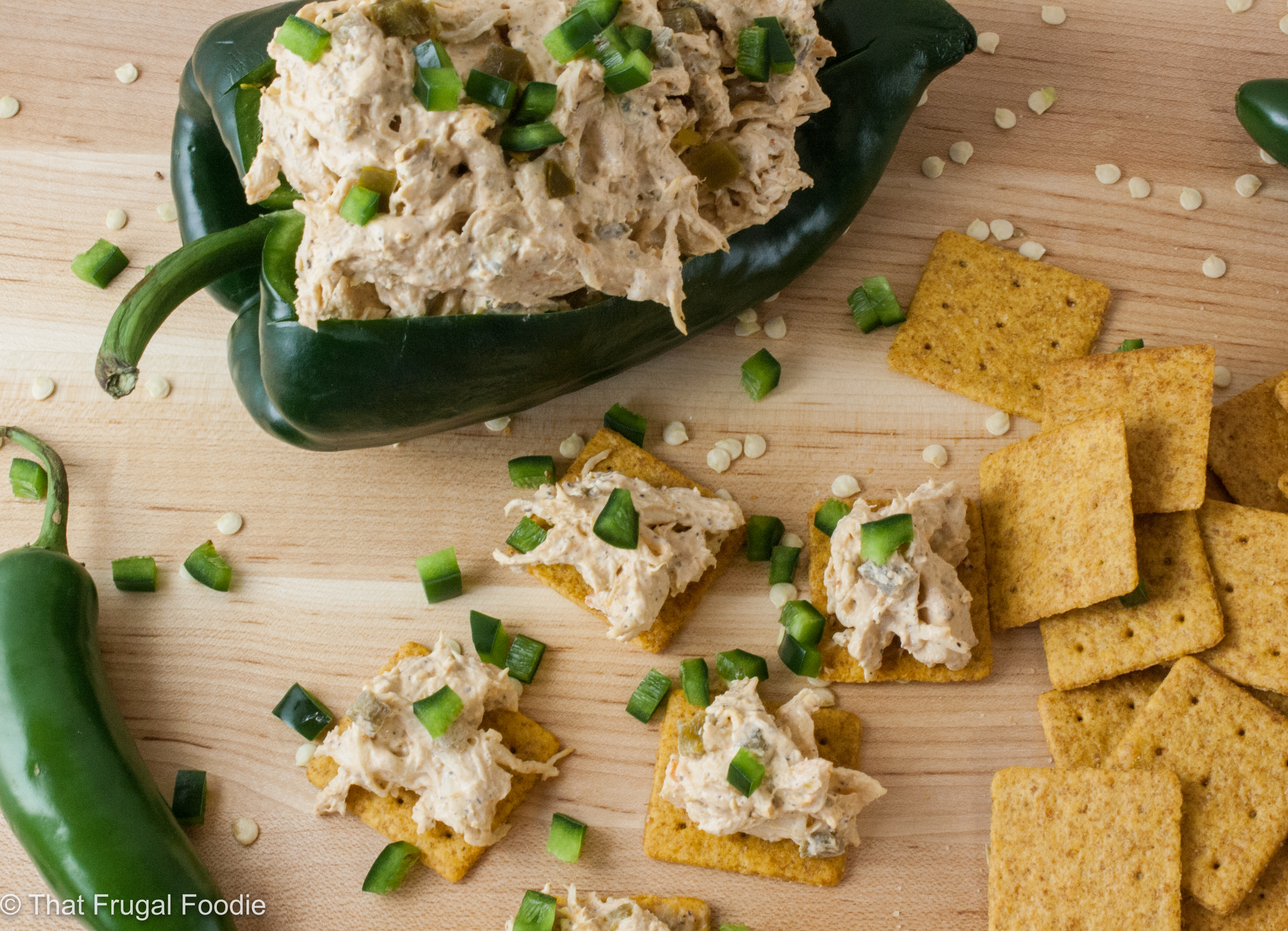 Jalapeño Popper Chicken Dip