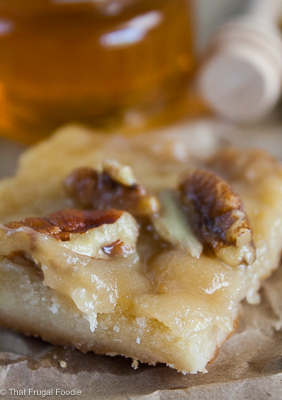 Honey Shortbread Bar with nuts