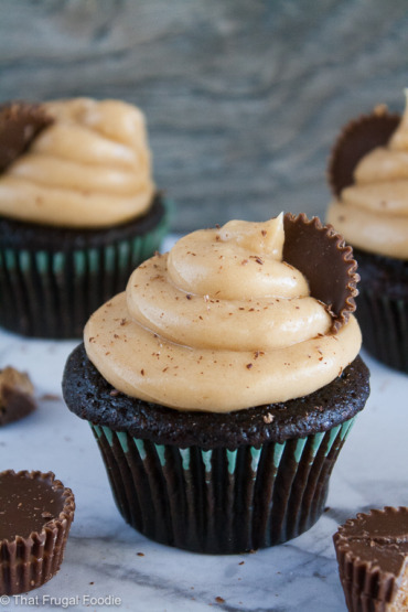 Peanut Butter Chocolate Cupcakes
